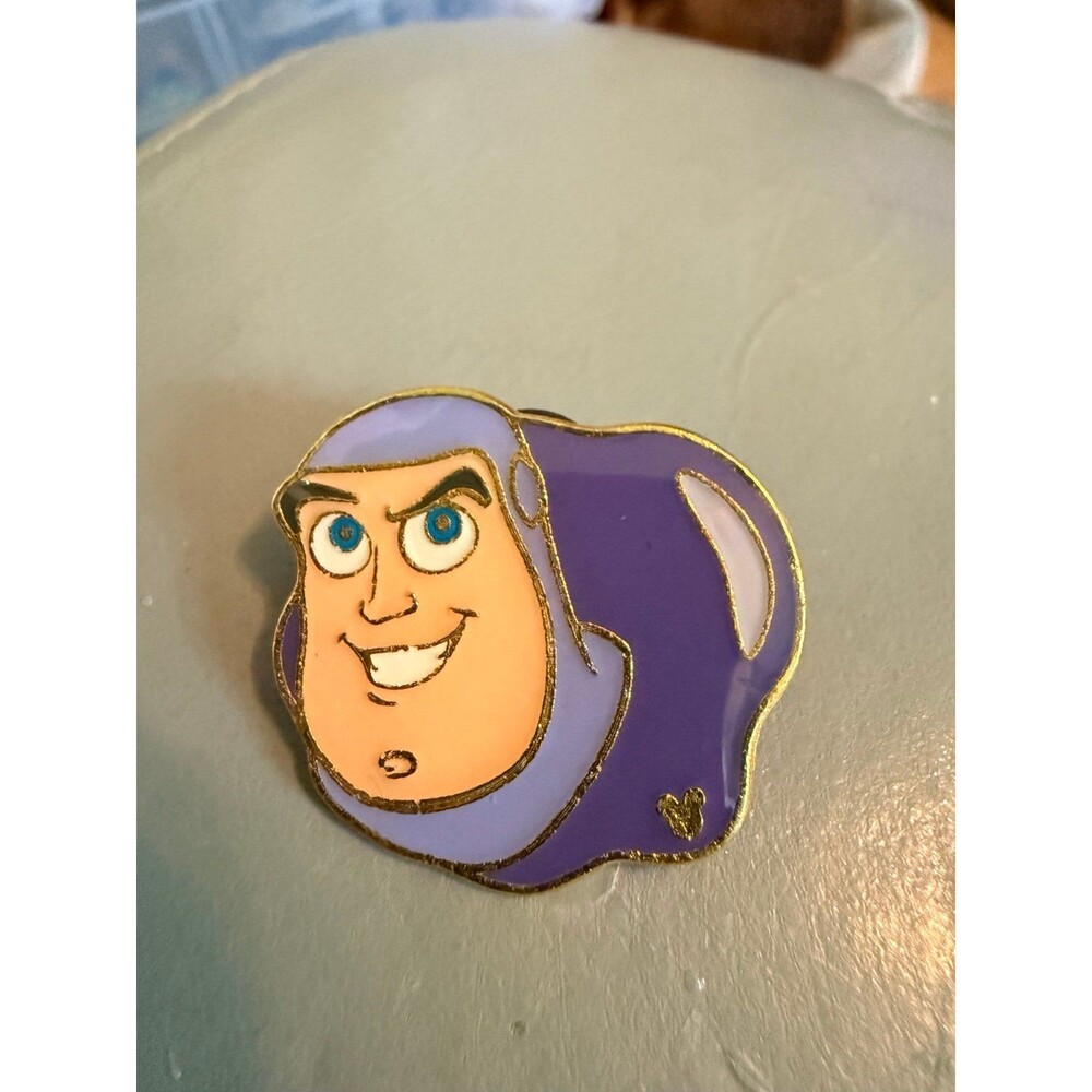 Fun Day 2017 Hidden Mickey Color Palette Buzz Lightyear Disney Pin